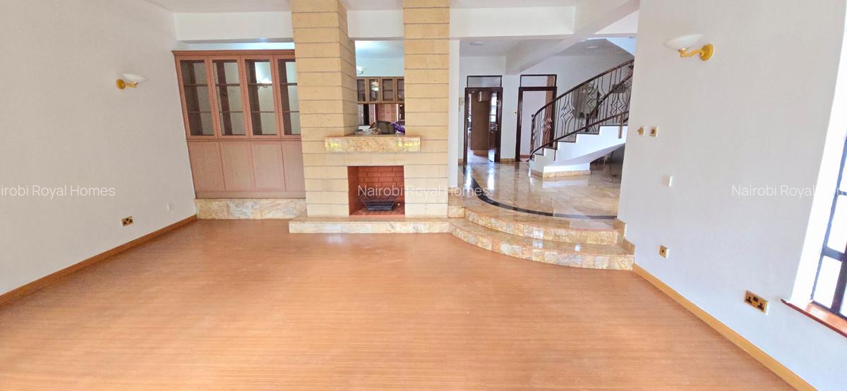 5 Bed Townhouse with En Suite at Convent Drive - 12