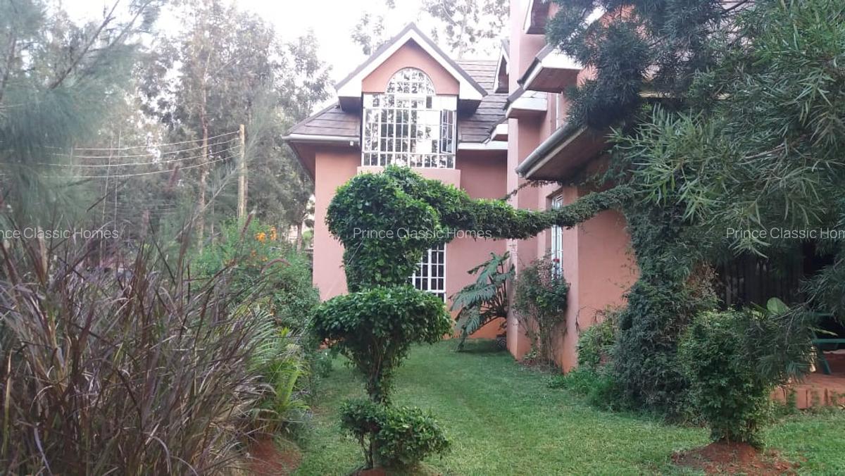 4 Bed House with En Suite at Kerarapon Drive - 1