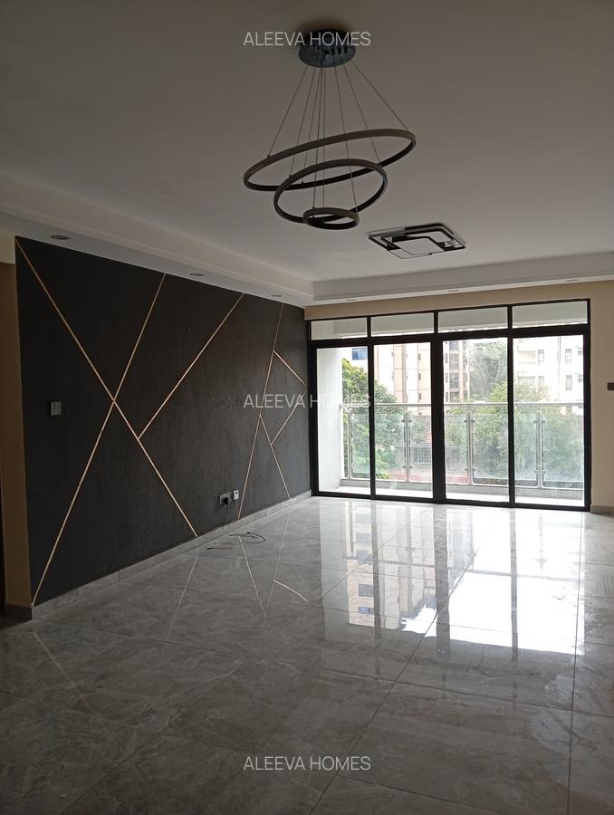 2 Bed Apartment with En Suite in Lavington - 3