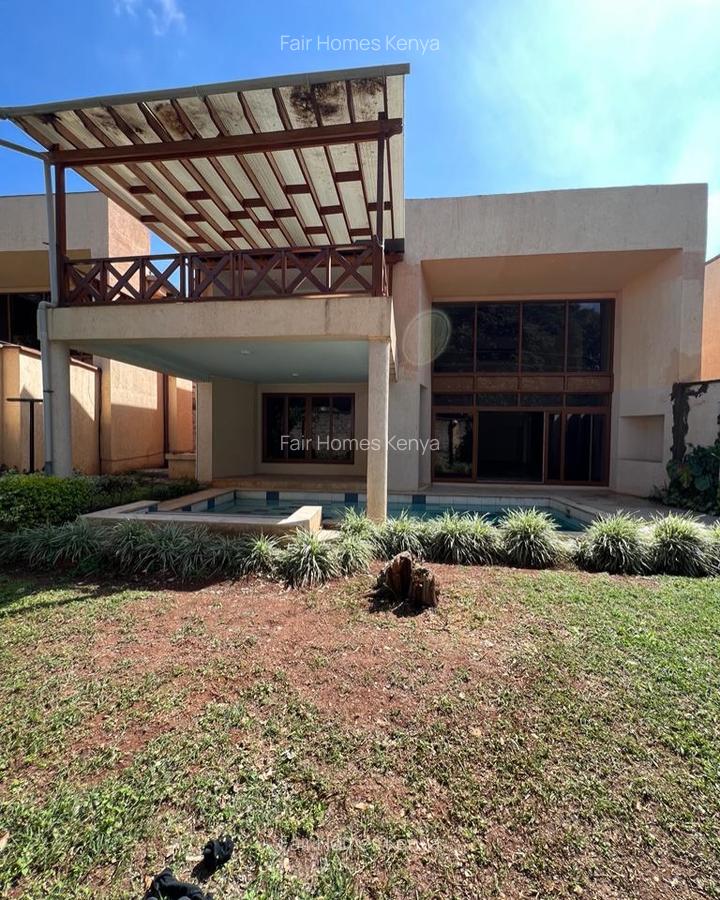 5 Bed Townhouse with En Suite at Lavington Green - 15