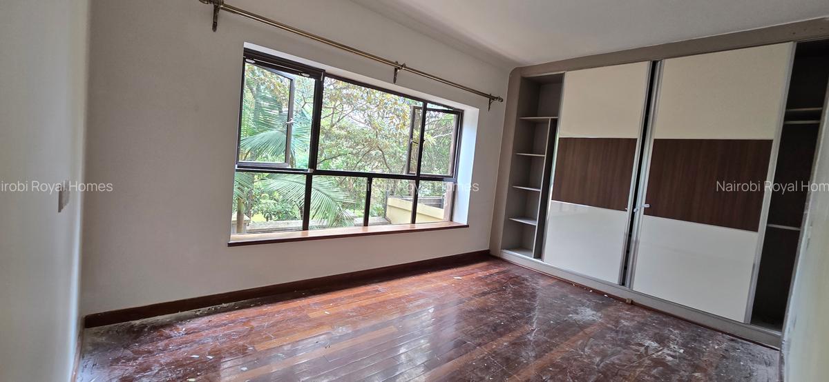 5 Bed Townhouse with En Suite at Off Gitanga Road - 10