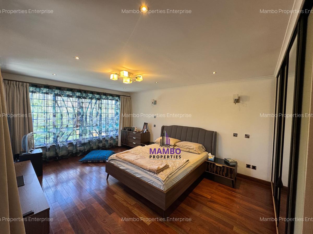 5 Bed Villa with En Suite at Mimosa Rd - 18