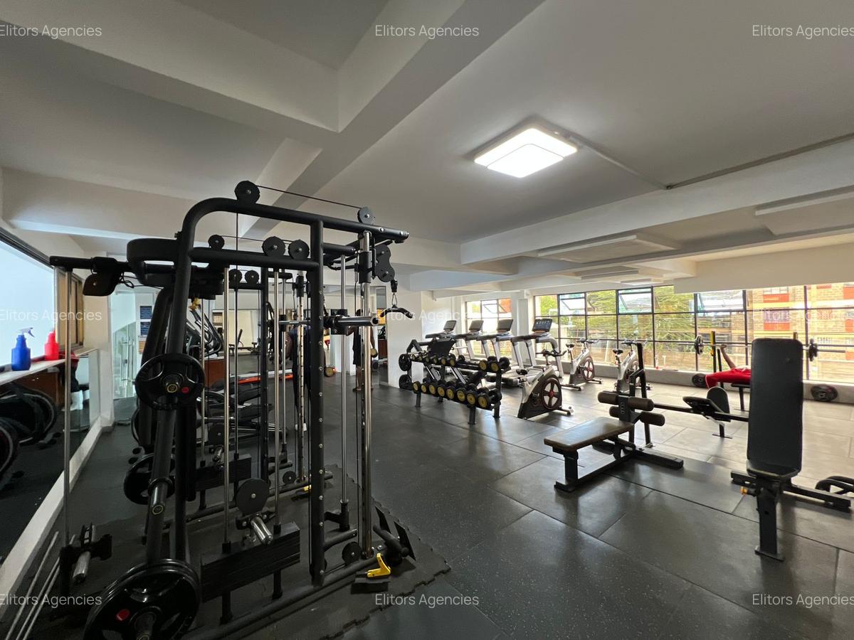 1 Bed Apartment with En Suite at Wood Avenue - 13