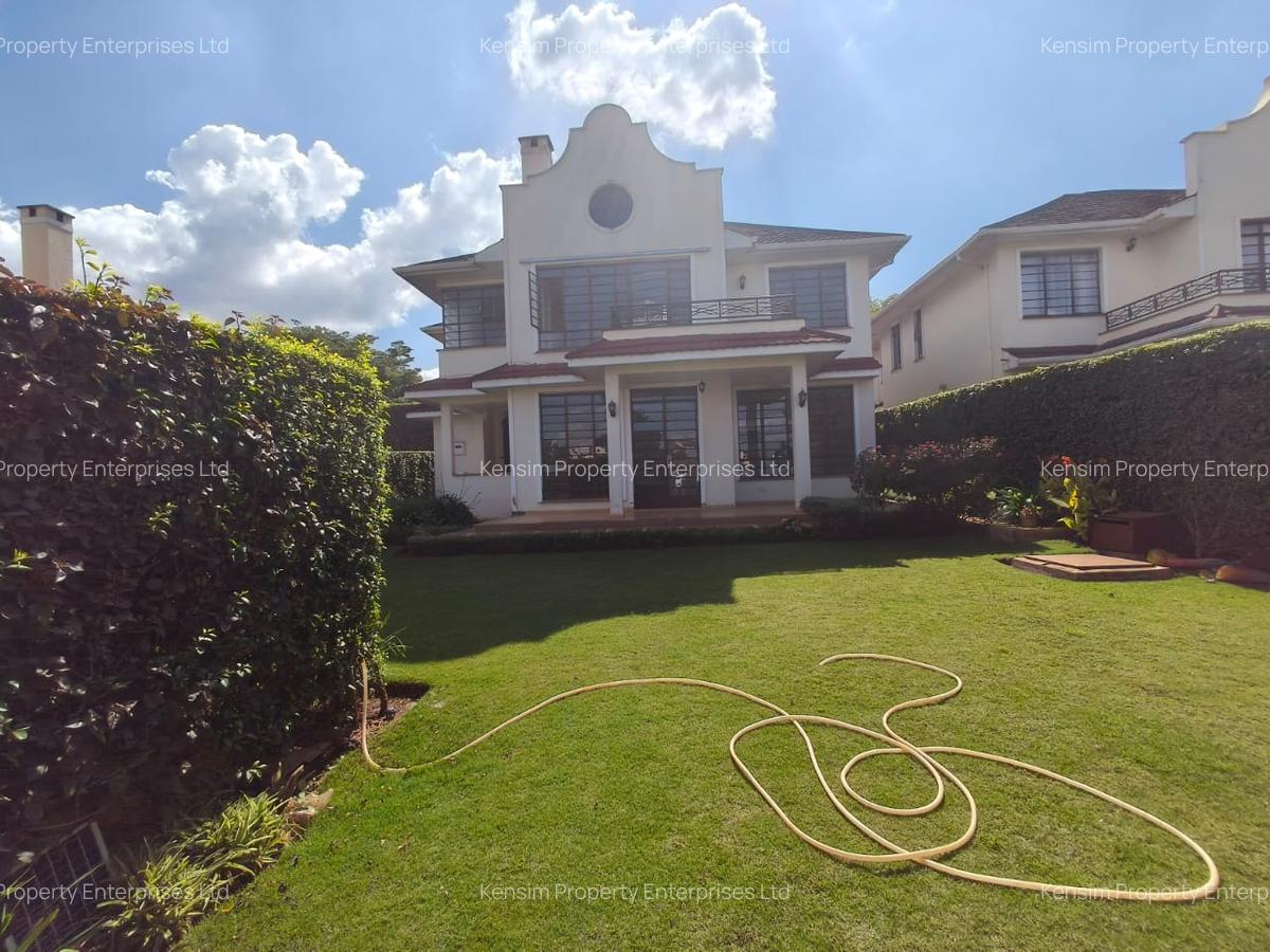 4 Bed Townhouse with En Suite in Kiambu Road - 2