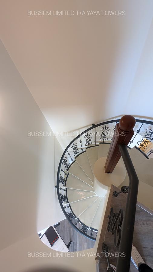 1 Bed Apartment with Gym in Kilimani - 2