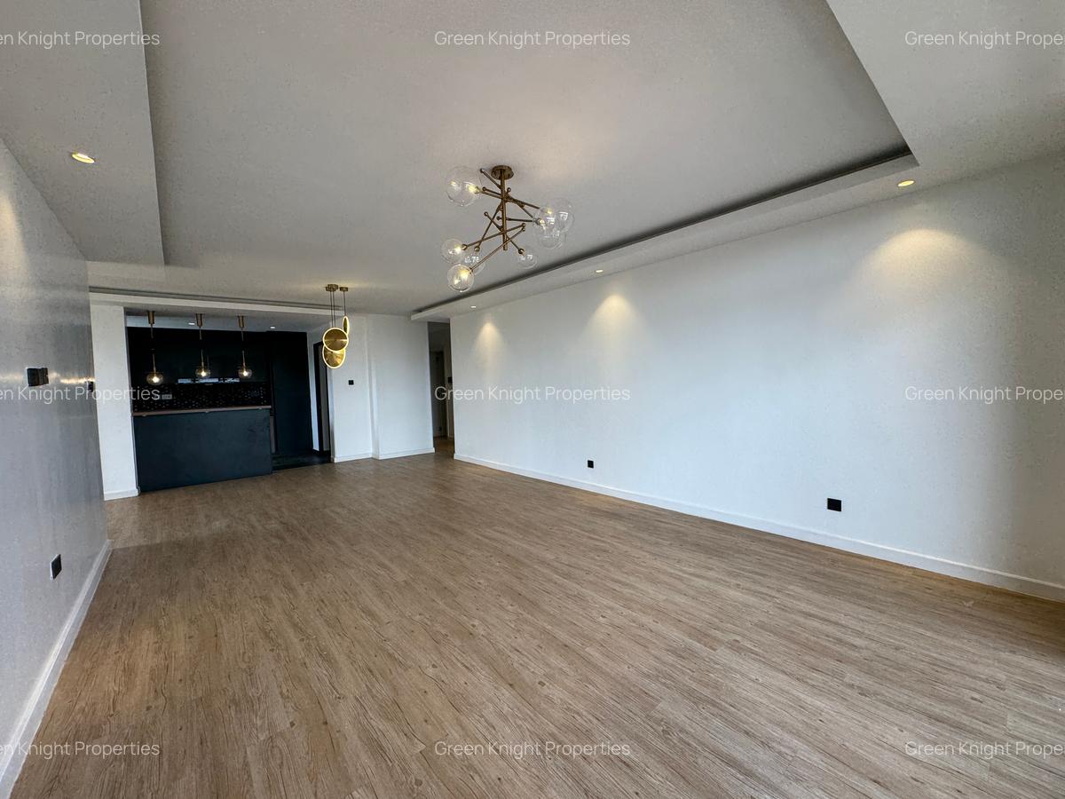 Serviced 2 Bed Apartment with En Suite in Westlands Area - 10