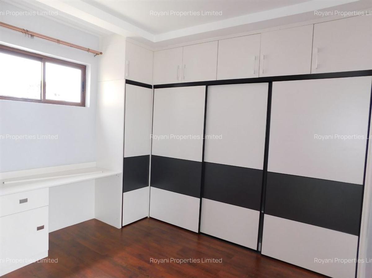 4 Bed House with En Suite at Opposite Sabis School And Next To Elmasian Resort - 14