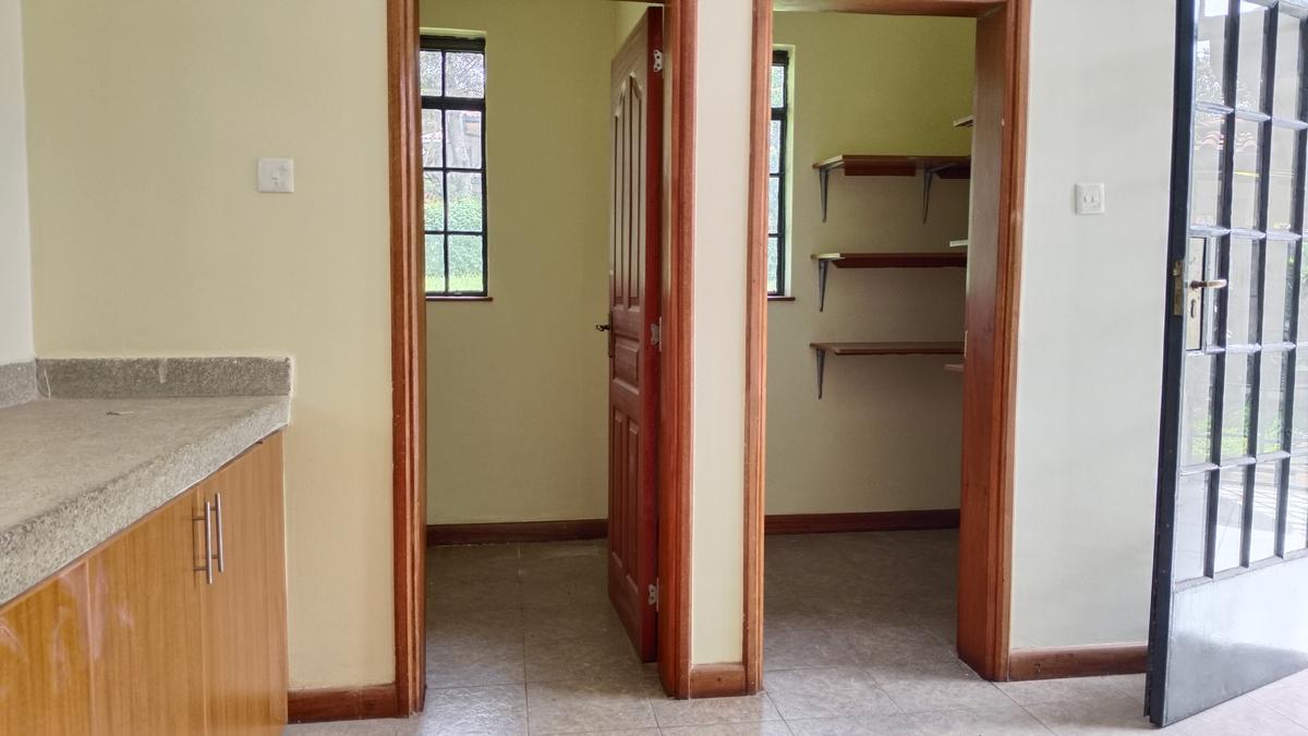 4 Bed Townhouse with En Suite in Karen - 14