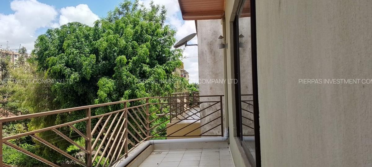 5 Bed Townhouse with En Suite in Syokimau - 13