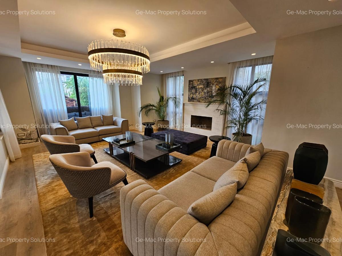 4 Bed House with En Suite in Runda - 19