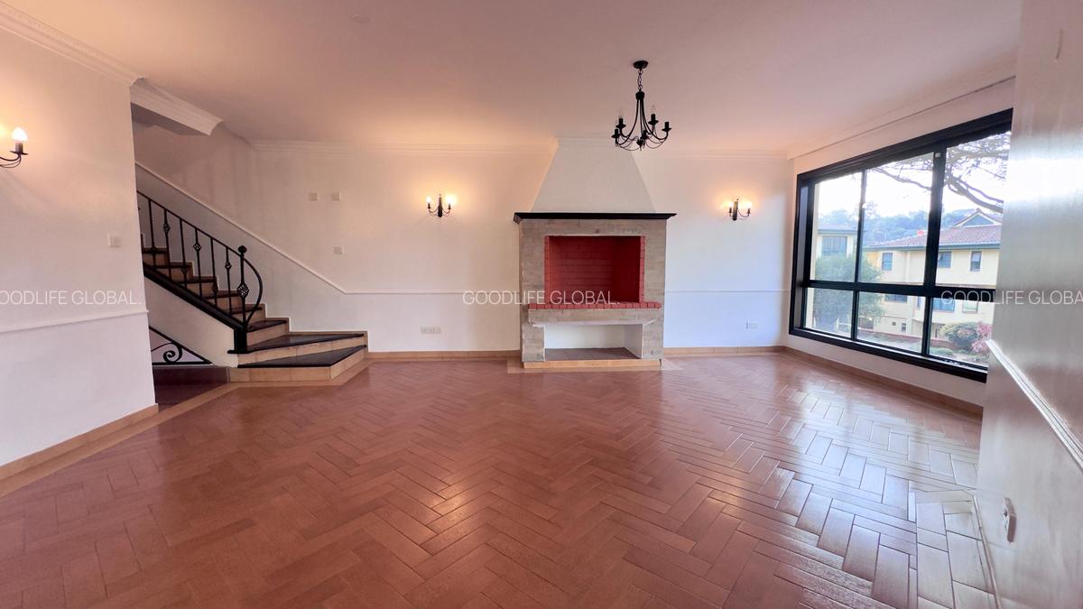 3 Bed Villa with En Suite at Spring Valley - 2