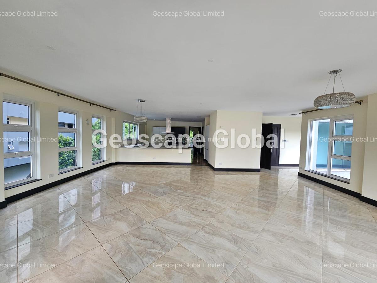 4 Bed Apartment with En Suite in Westlands Area - 2