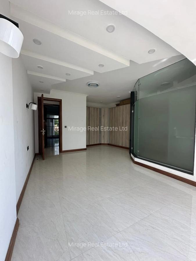 2 Bed Apartment with Swimming Pool in Kilimani - 12