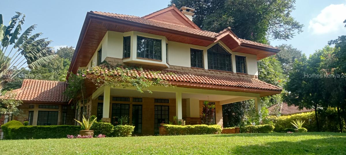5 Bed House at Rosslyn Lone Tree - 2