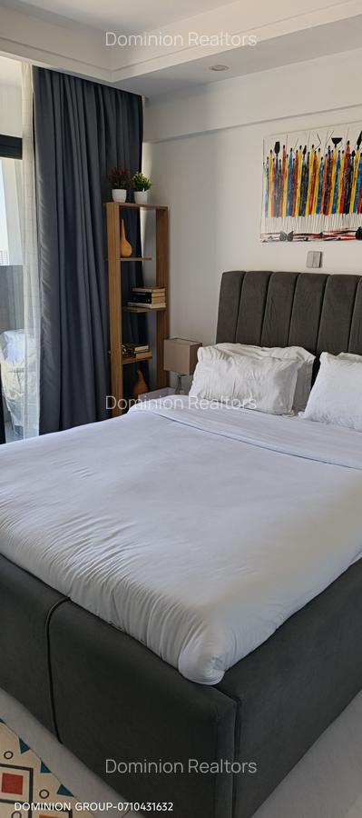 Serviced 1 Bed Apartment with En Suite at Westlands Road - 9