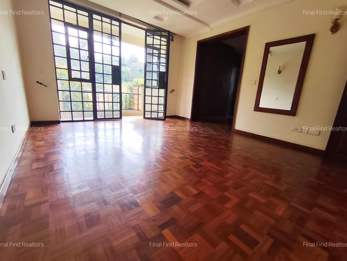 5 Bed Townhouse with Backup Generator in Kitisuru - 15