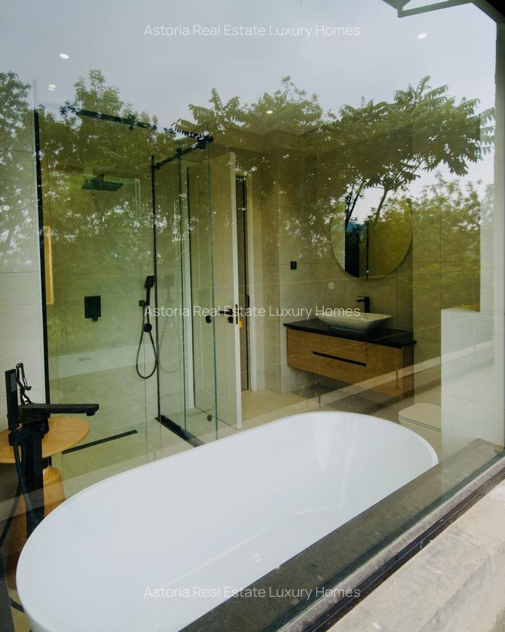 3 Bed Apartment with En Suite at 2026-397 3 Bed - 4