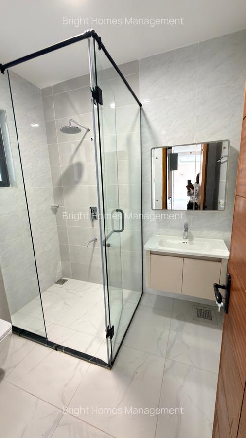 2 Bed Apartment with En Suite in Thigiri - 7