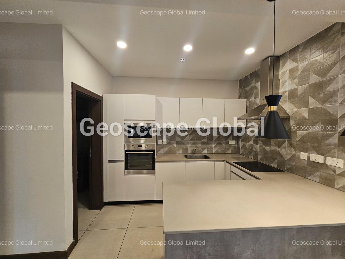 2 Bed Apartment with En Suite in Westlands Area - 3
