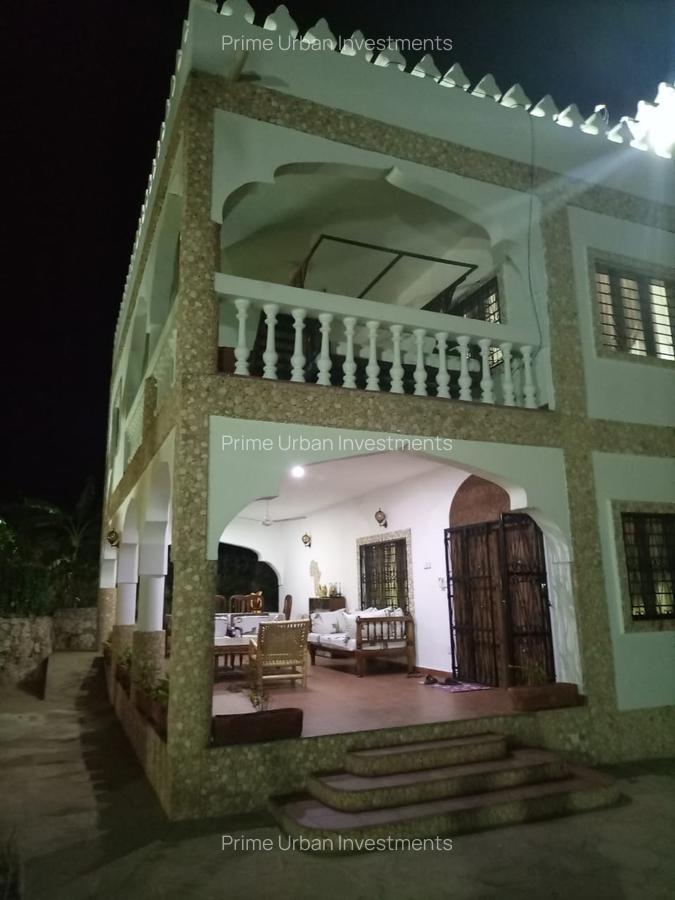 4 Bed House with En Suite at Watamu - Behind Watamu Mall - 2