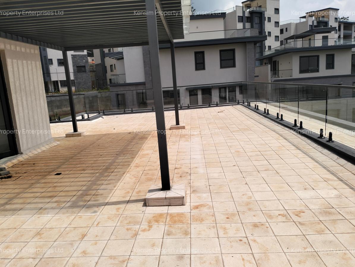 4 Bed Townhouse with En Suite in Loresho - 2