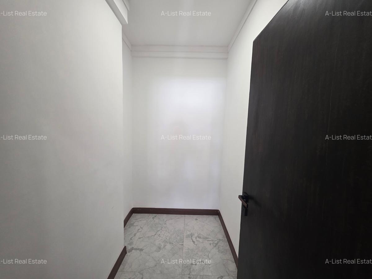 3 Bed Apartment with En Suite at Mandera Road - 19