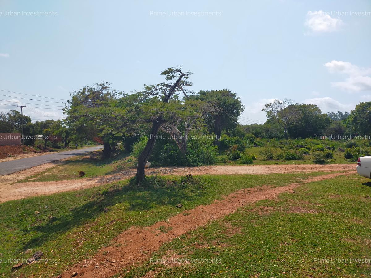 Land in Bofa - 4