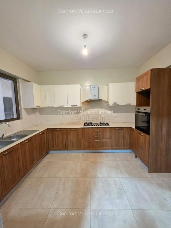 4 Bed House with En Suite at Kilimani - 4