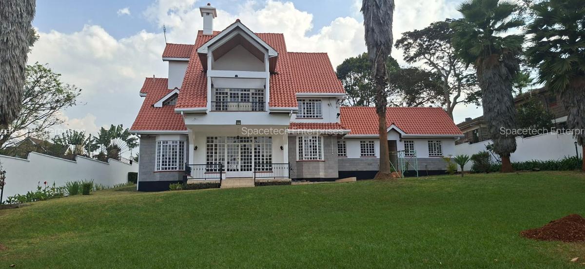 4 Bed House with En Suite in Runda - 2