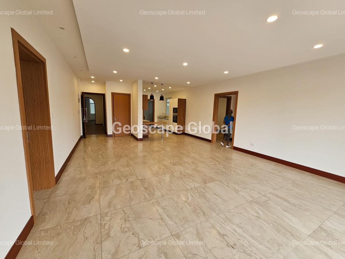 Furnished 3 Bed Apartment with En Suite in Parklands - 2