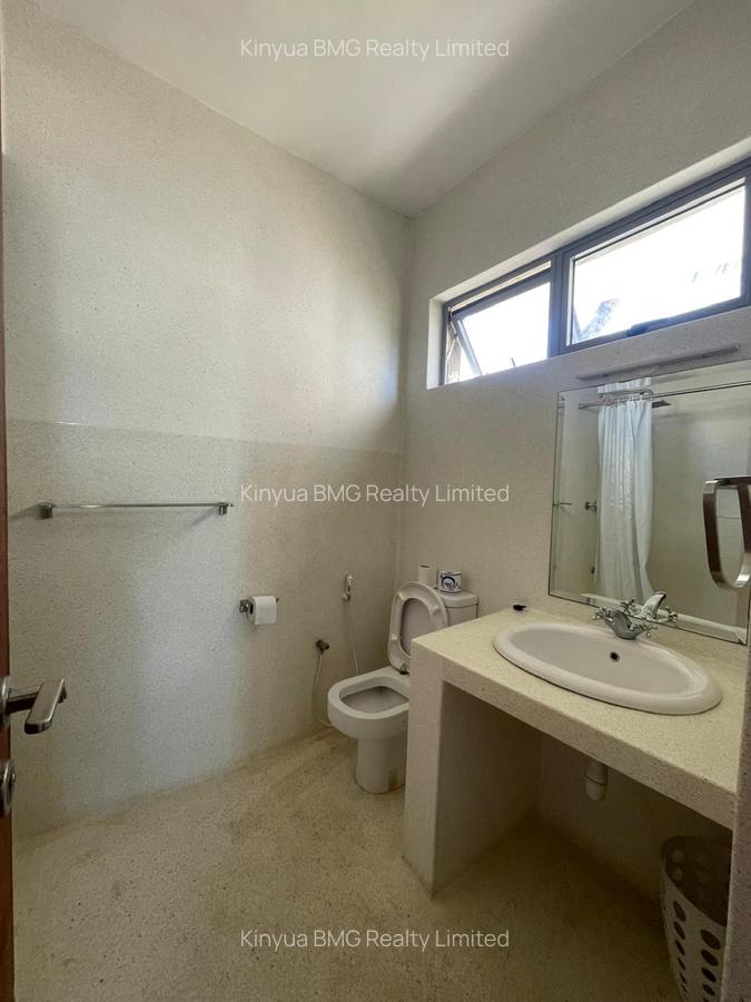Serviced 3 Bed Apartment with En Suite in Nyali Area - 7