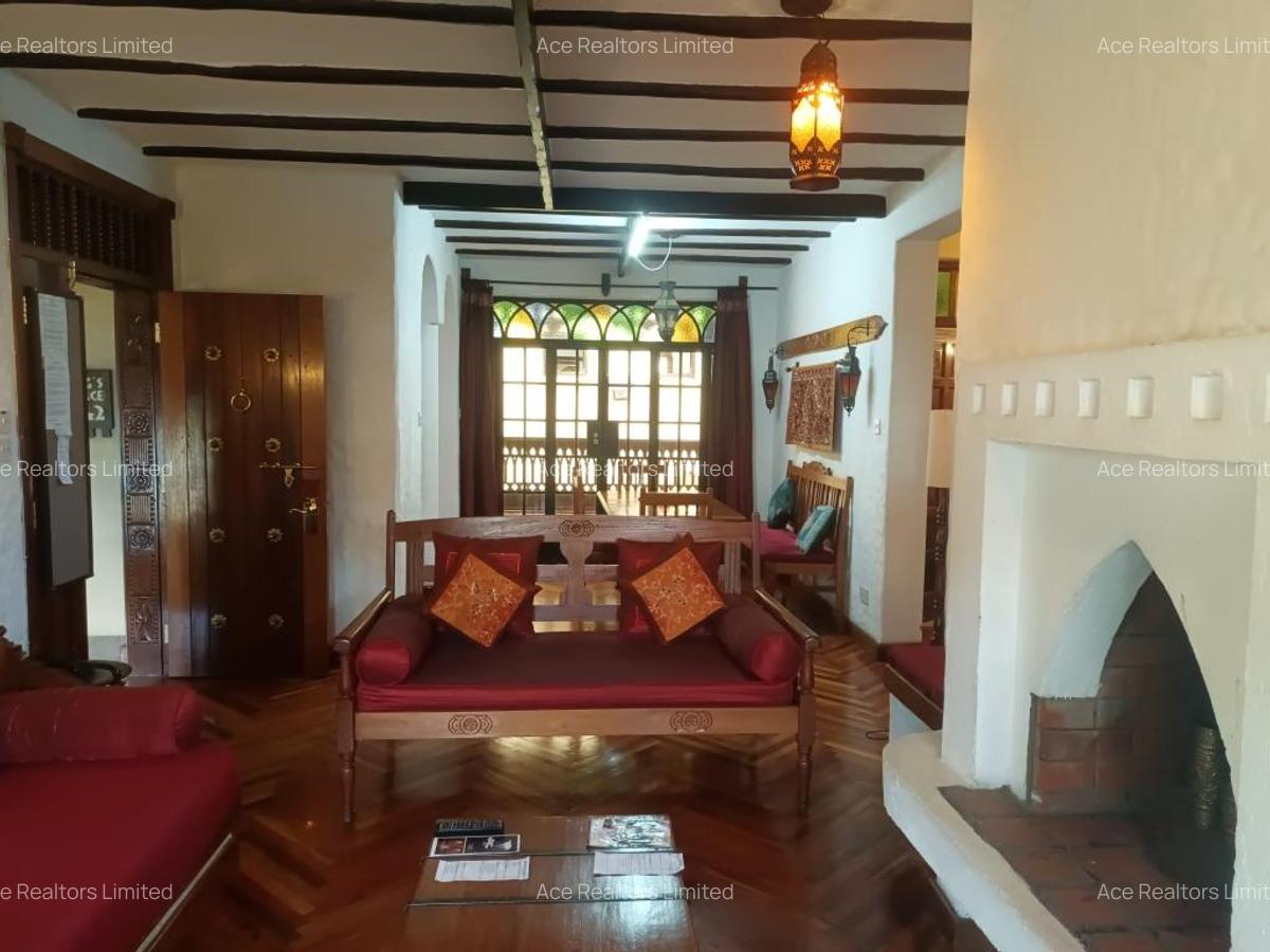 Furnished 65,700 ft² Commercial Property with Backup Generator at Rhapta Road Westlands Nairobi - 13