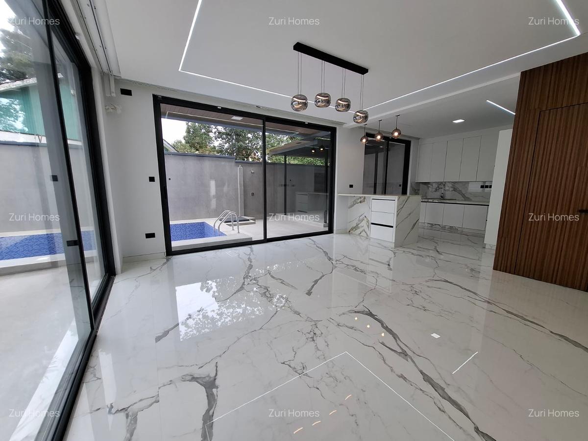 6 Bed Townhouse with En Suite in Lavington - 6