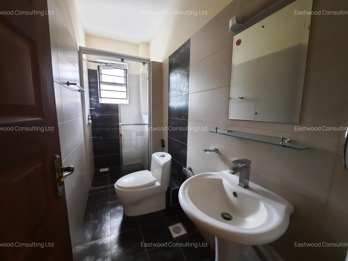 4 Bed Apartment with En Suite at Second Parklands - 9