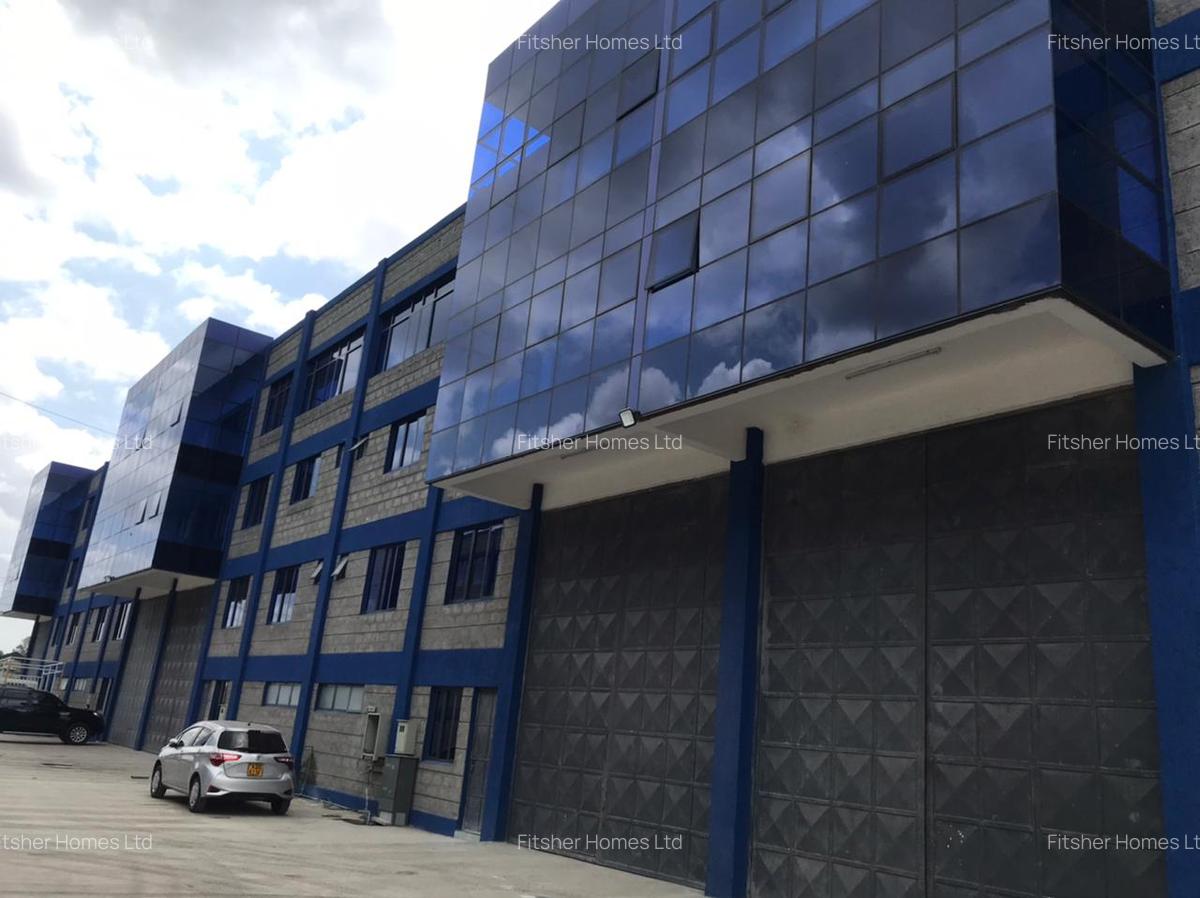 3,500 ft² Warehouse with Service Charge Included in Utawala - 2