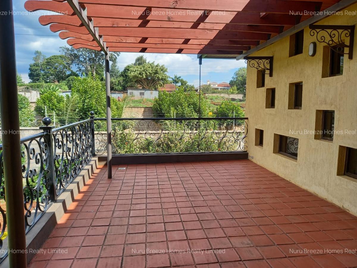 4 Bed Townhouse with En Suite in Runda - 12