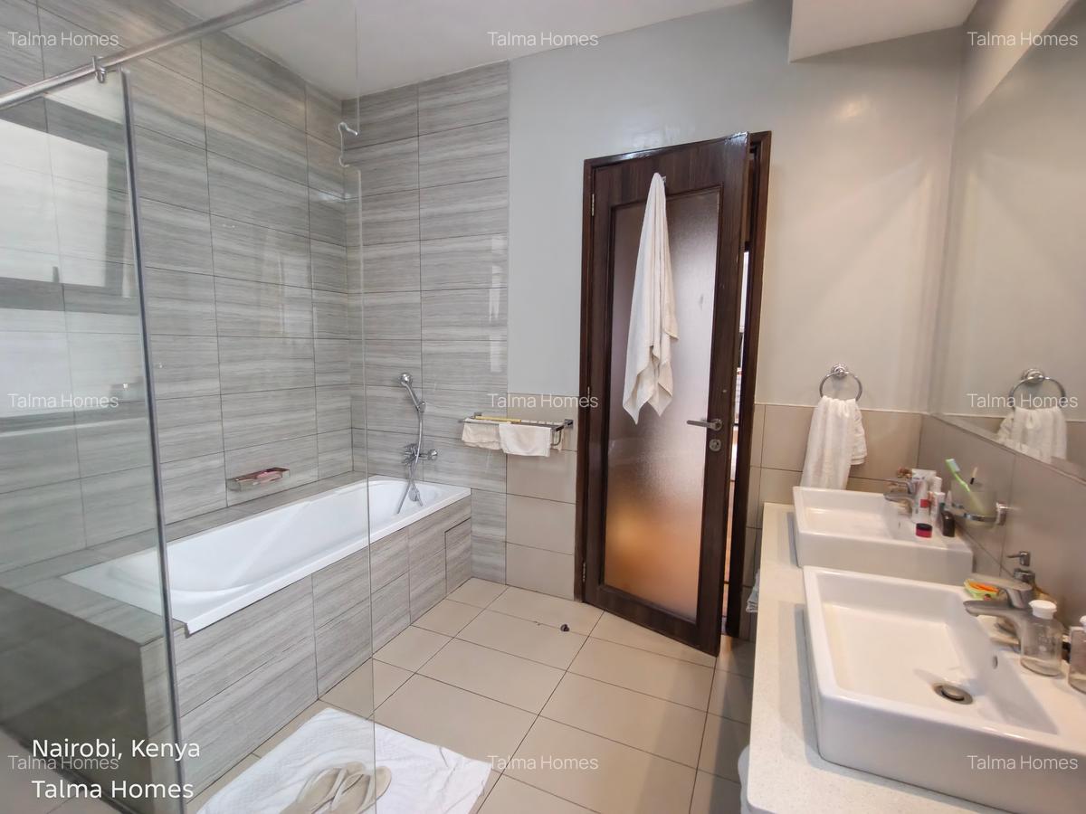 4 Bed Townhouse with En Suite at Garden Estate Road - 9