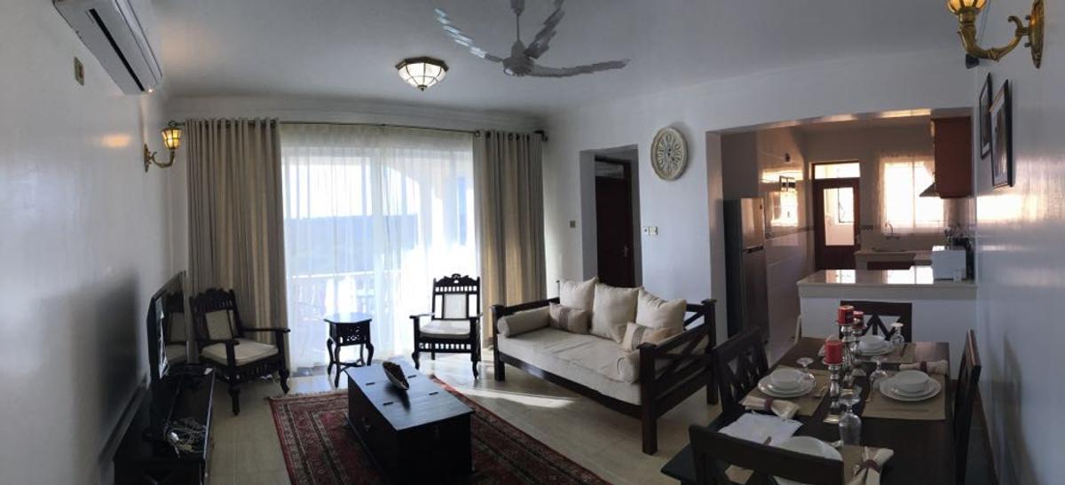 Furnished 1 Bed Apartment with Swimming Pool at Links Road - 9