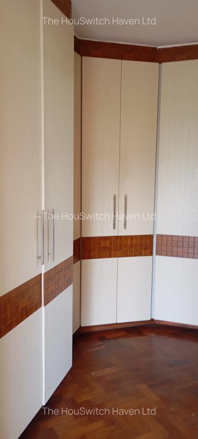 3 Bed Apartment with En Suite at Off Riverside Drive - 9