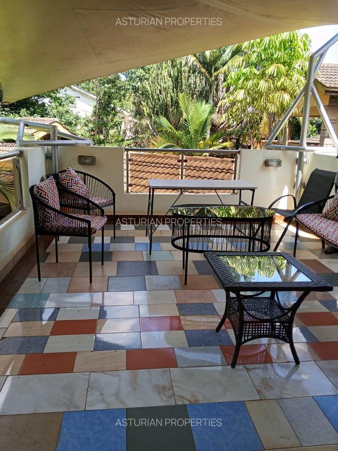 Furnished 2 Bed Apartment with En Suite in Rosslyn - 14