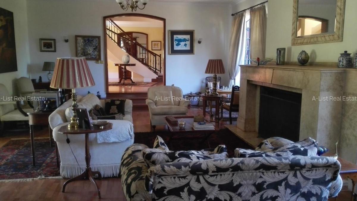 4 Bed House with En Suite at Runda Drive - 11