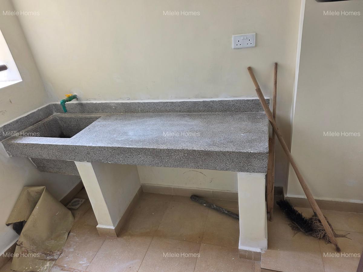 Serviced 2 Bed Apartment with En Suite in Loresho - 12