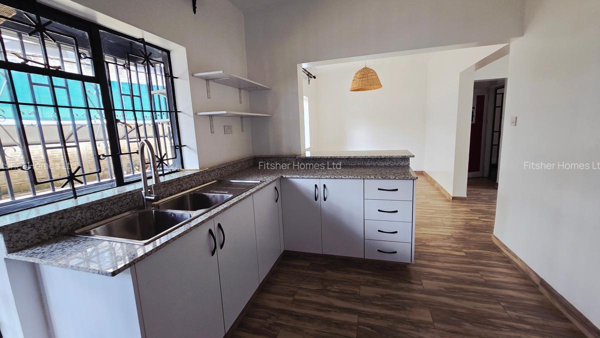 3 Bed Apartment with En Suite in Kilimani - 11