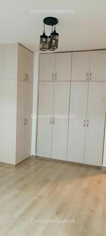 2 Bed Apartment with En Suite in Westlands Area - 15