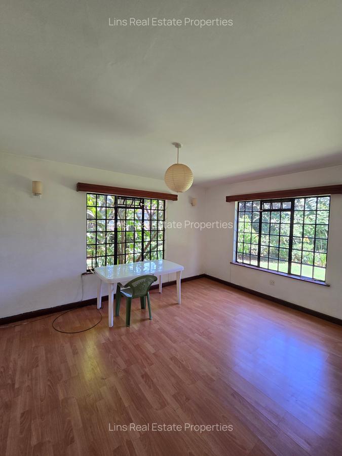 5 Bed Townhouse with En Suite in Runda - 17