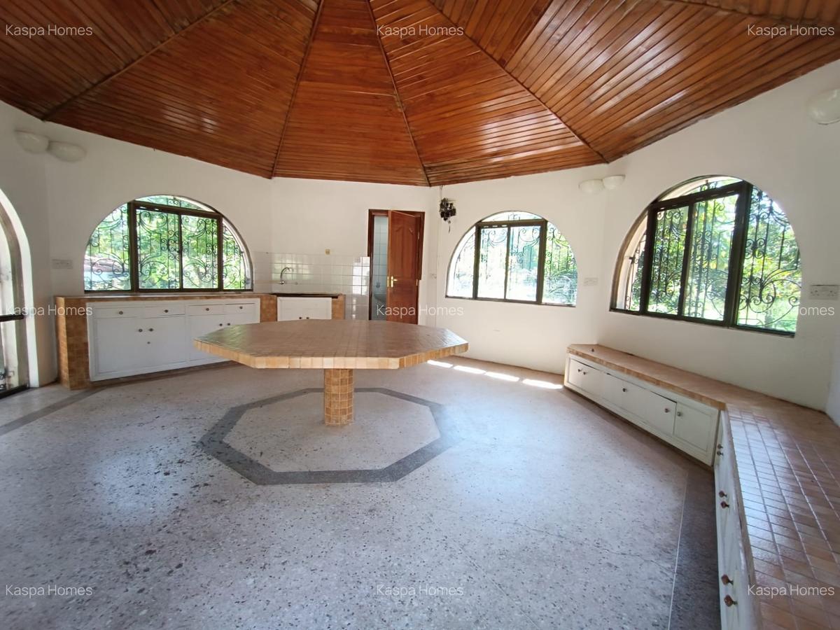 6 Bed House with En Suite in Gigiri - 19