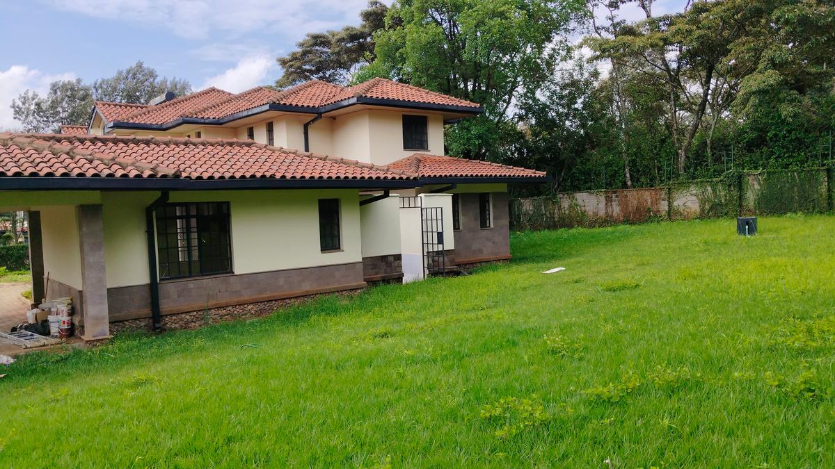 4 Bed Townhouse with En Suite in Karen - 3