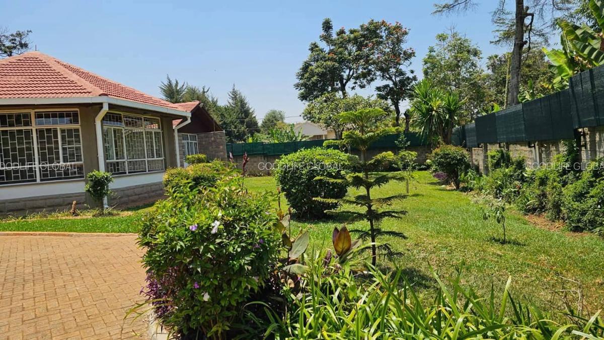 4 Bed House with En Suite at Loresho - 16