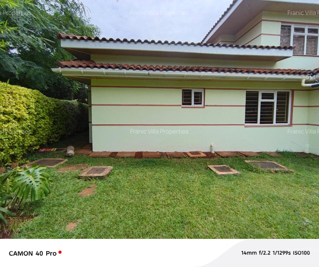 2 Bed House with En Suite at Runda - 2