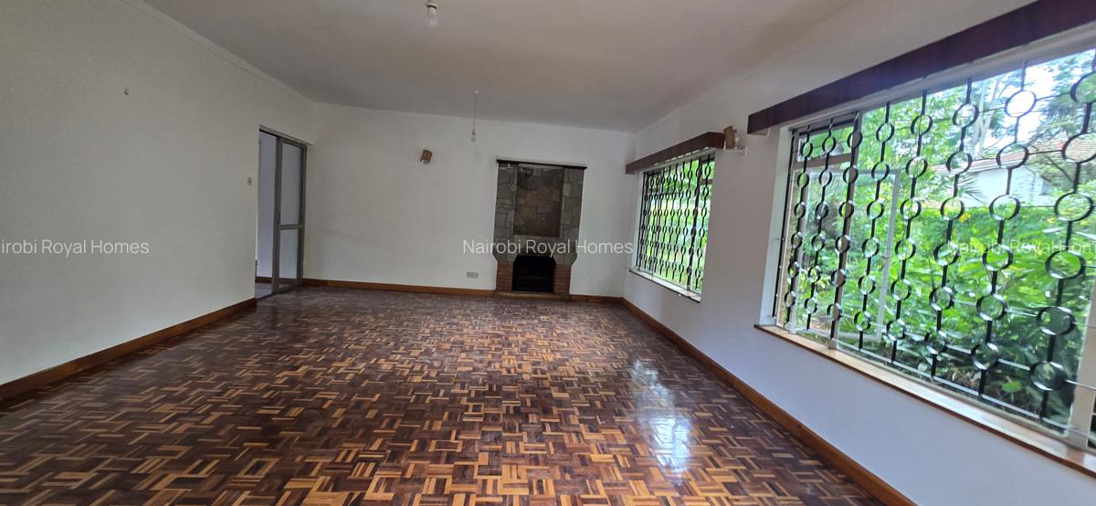 4 Bed Townhouse with En Suite at Convent Drive - 6